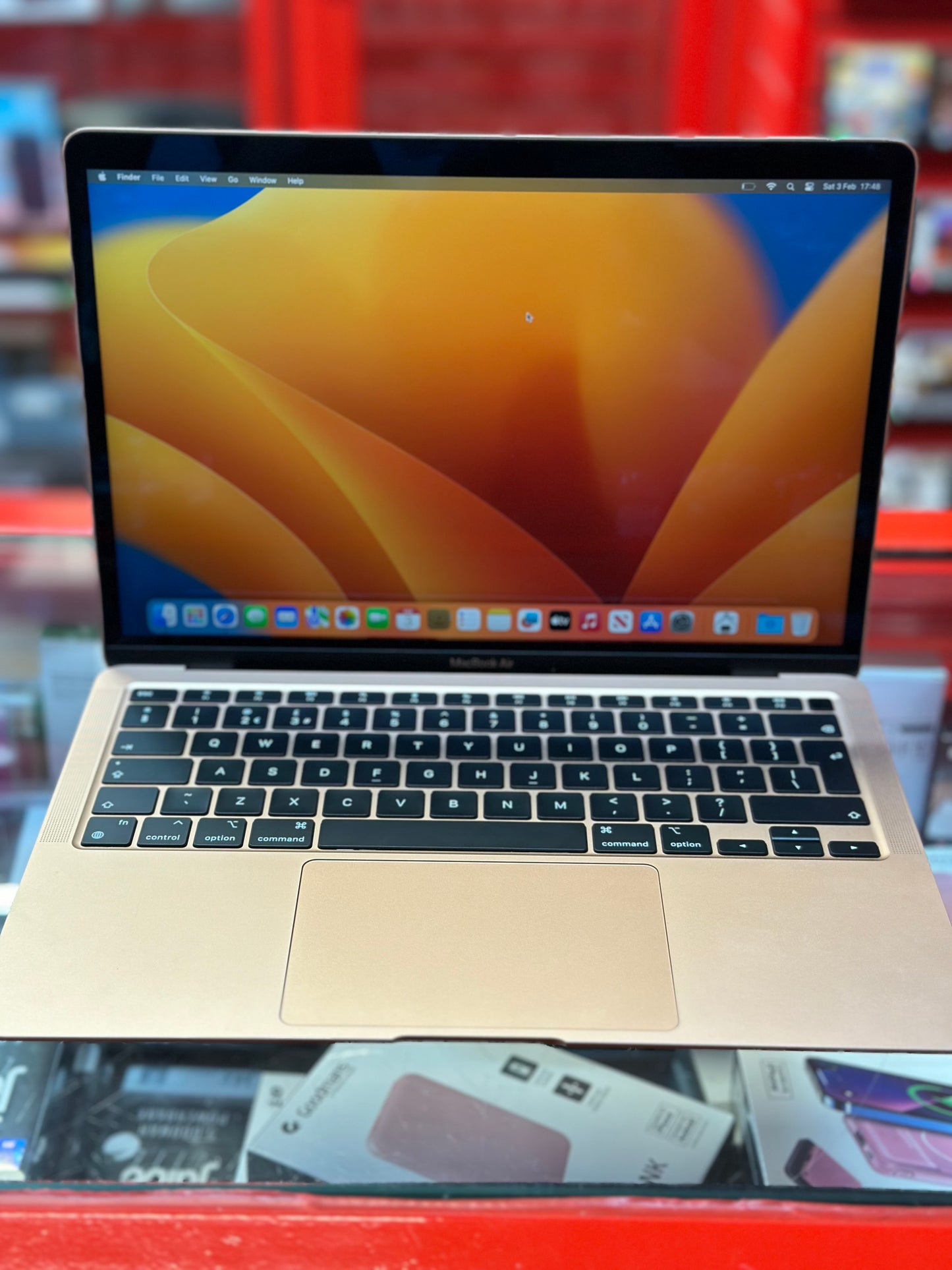 Apple MacBook Air M1 8GB 256GB Gold 2020 - Gadgo