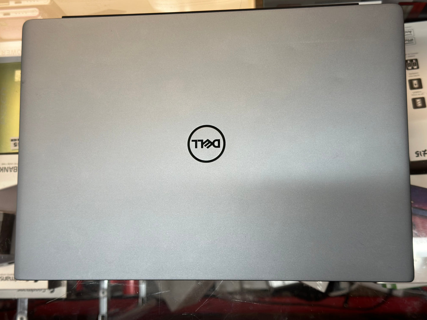 Dell Vostro 5490 i5 8GB 256GB Grey 14" - Gadgo