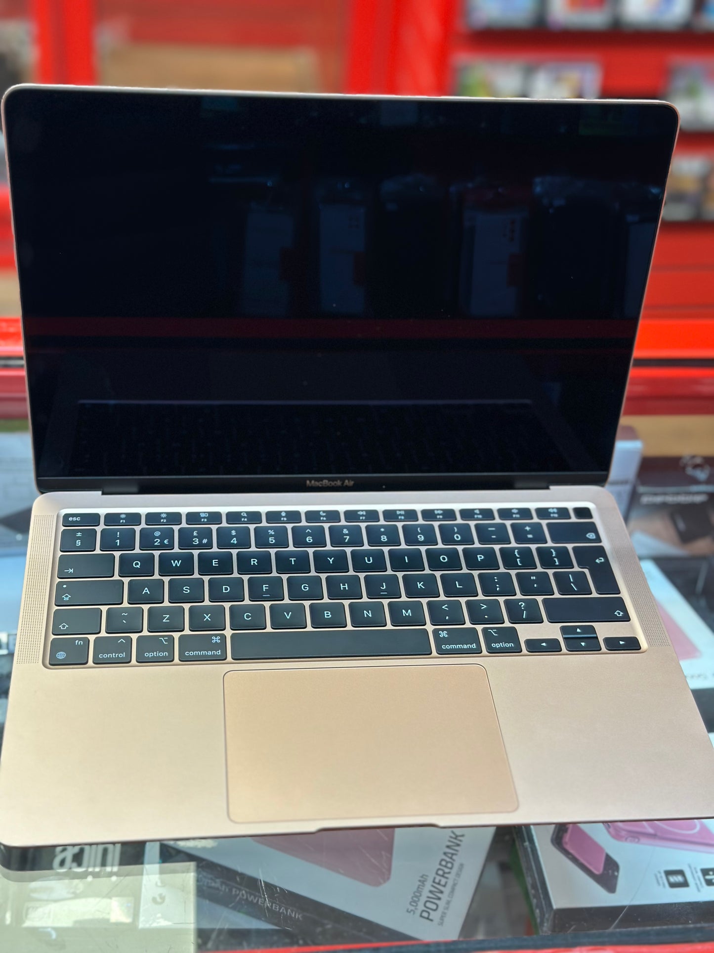 Apple MacBook Air M1 8GB 256GB Gold 2020 - Gadgo