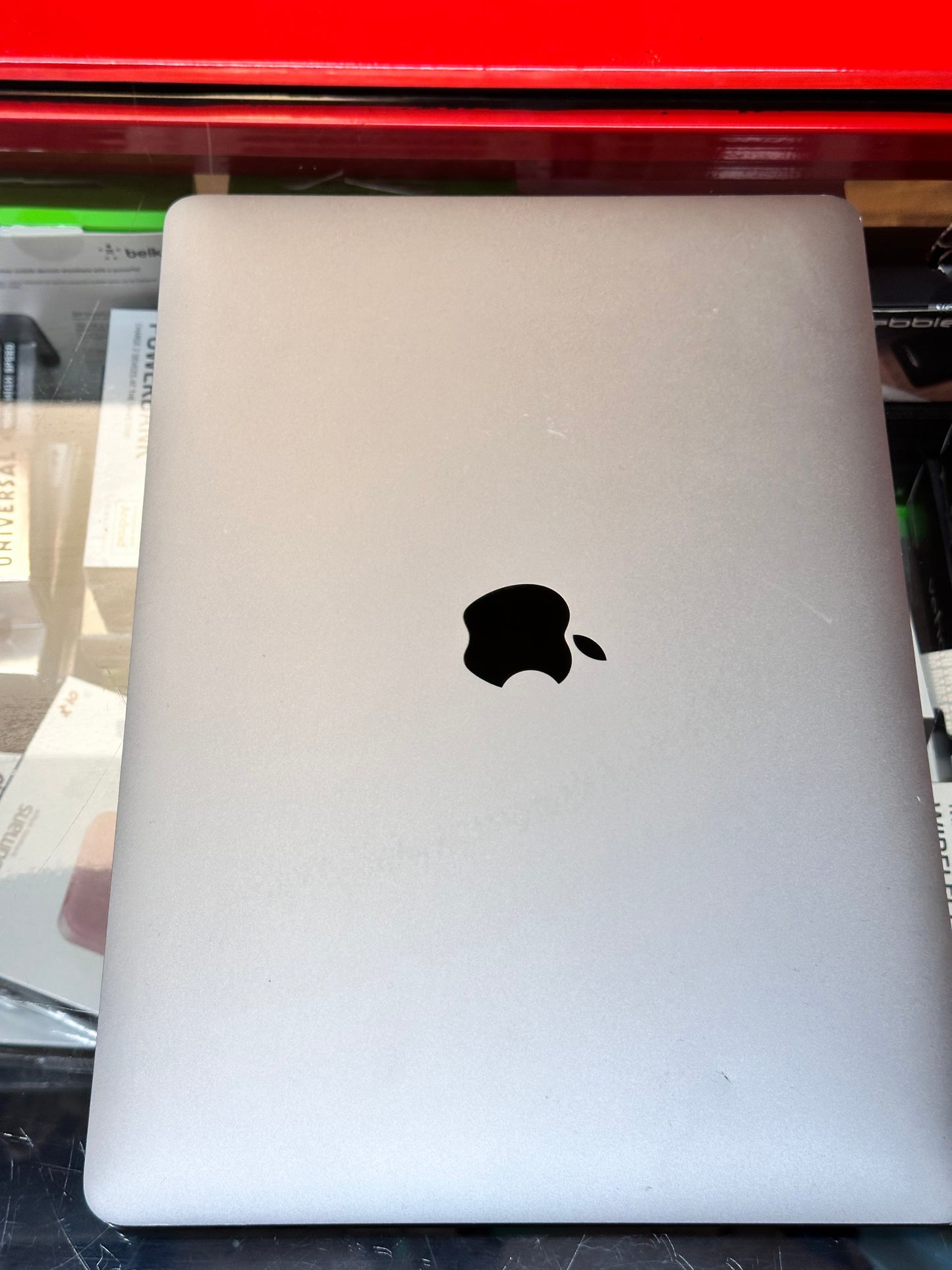 MacBook Pro i7-1068NG7 16GB 500GB Space Grey 2020 - Gadgo